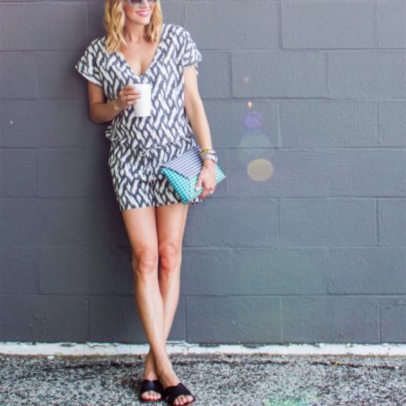 J. Crew Ikat Tie Waist Romper Small black white linen - Picture 11 of 11